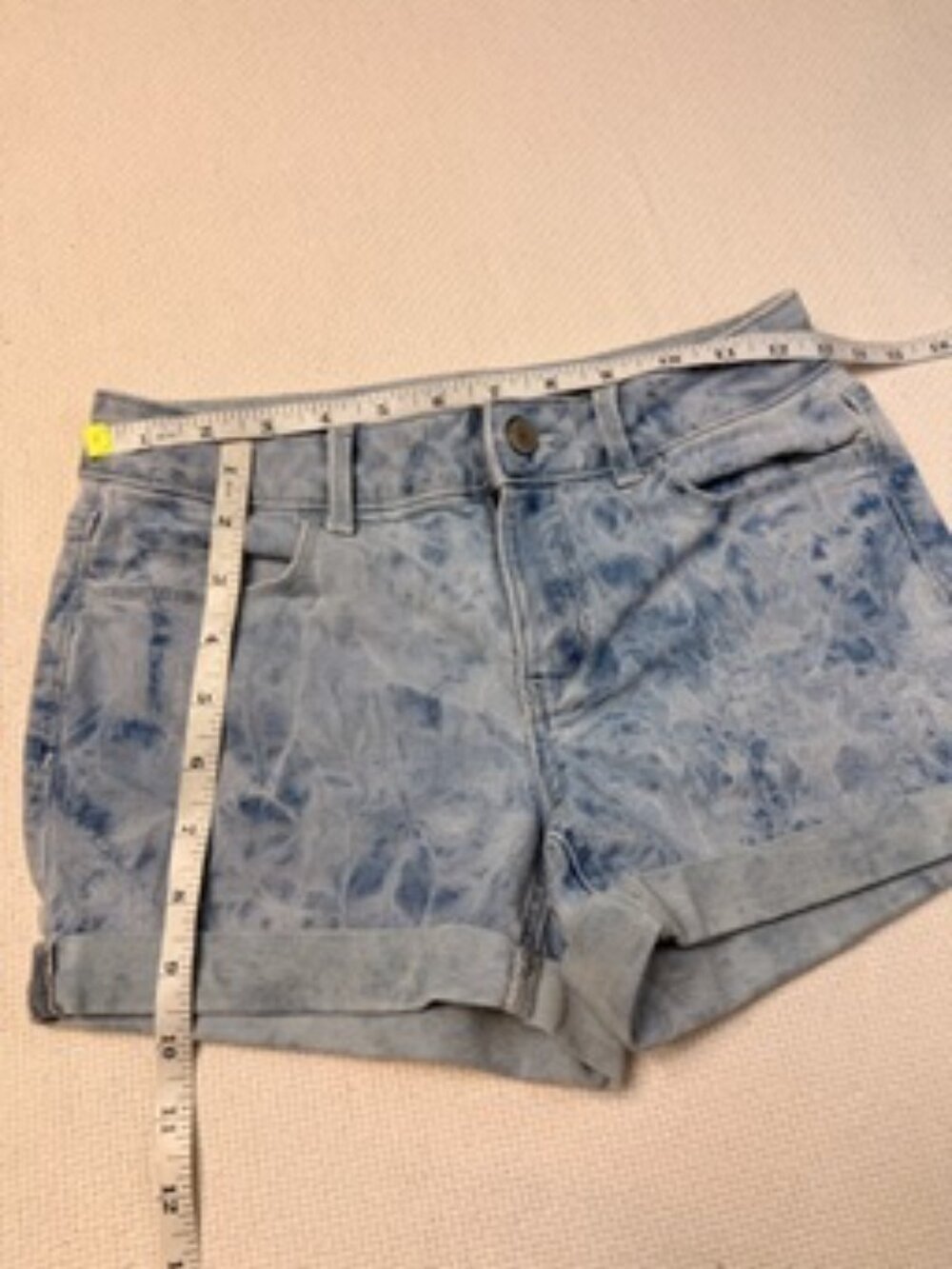 SO Juniors Size 14 Acid Wash Denim Shorts High Rise Rolled Cuff Stretch Blue - Picture 3 of 8